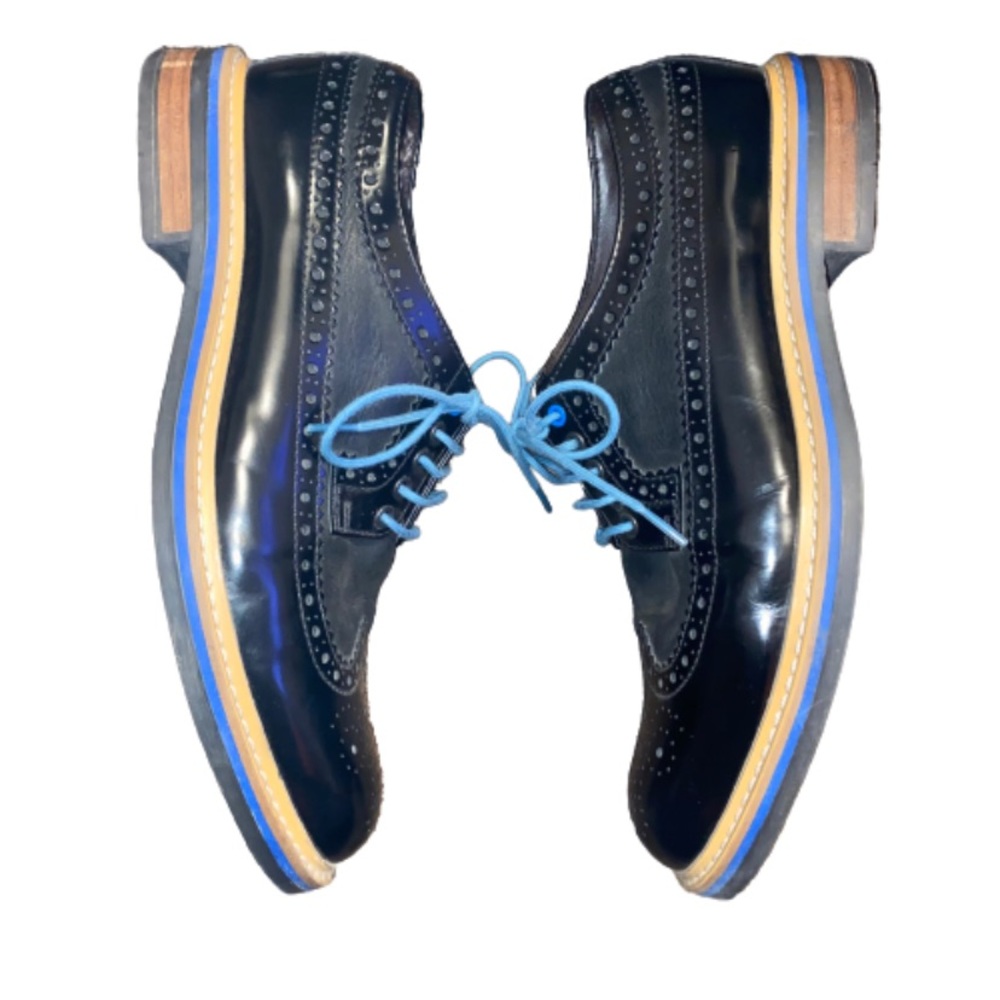 Clarks Leather Wing Tip Oxford Shoes Blue Trim